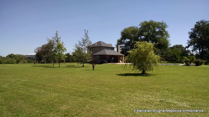 VENTA CASA QUINTA EN GUALEGUAY