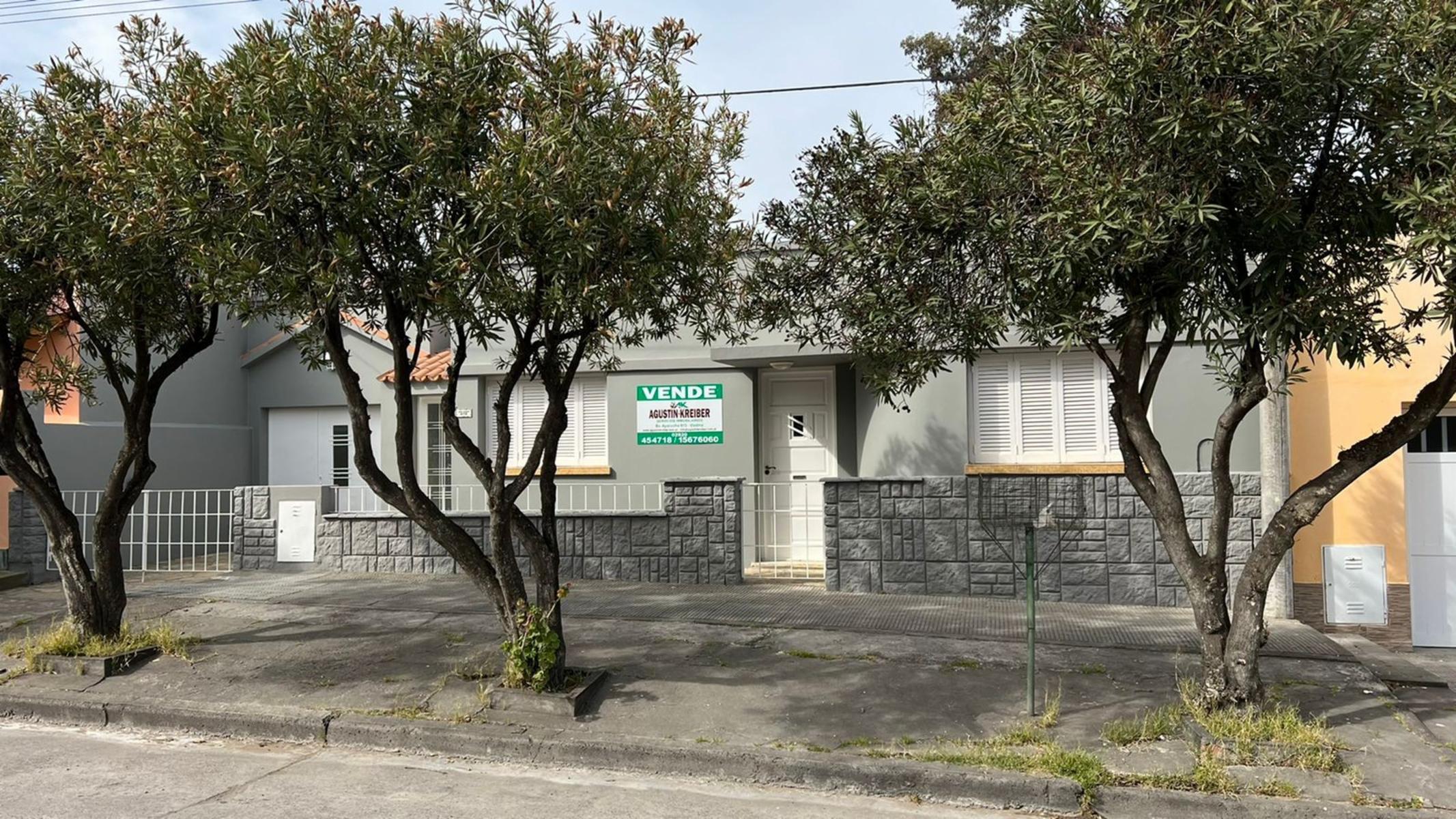 SE VENDE HERMOSA CASA CENTRICA – C. DE PATAGONES