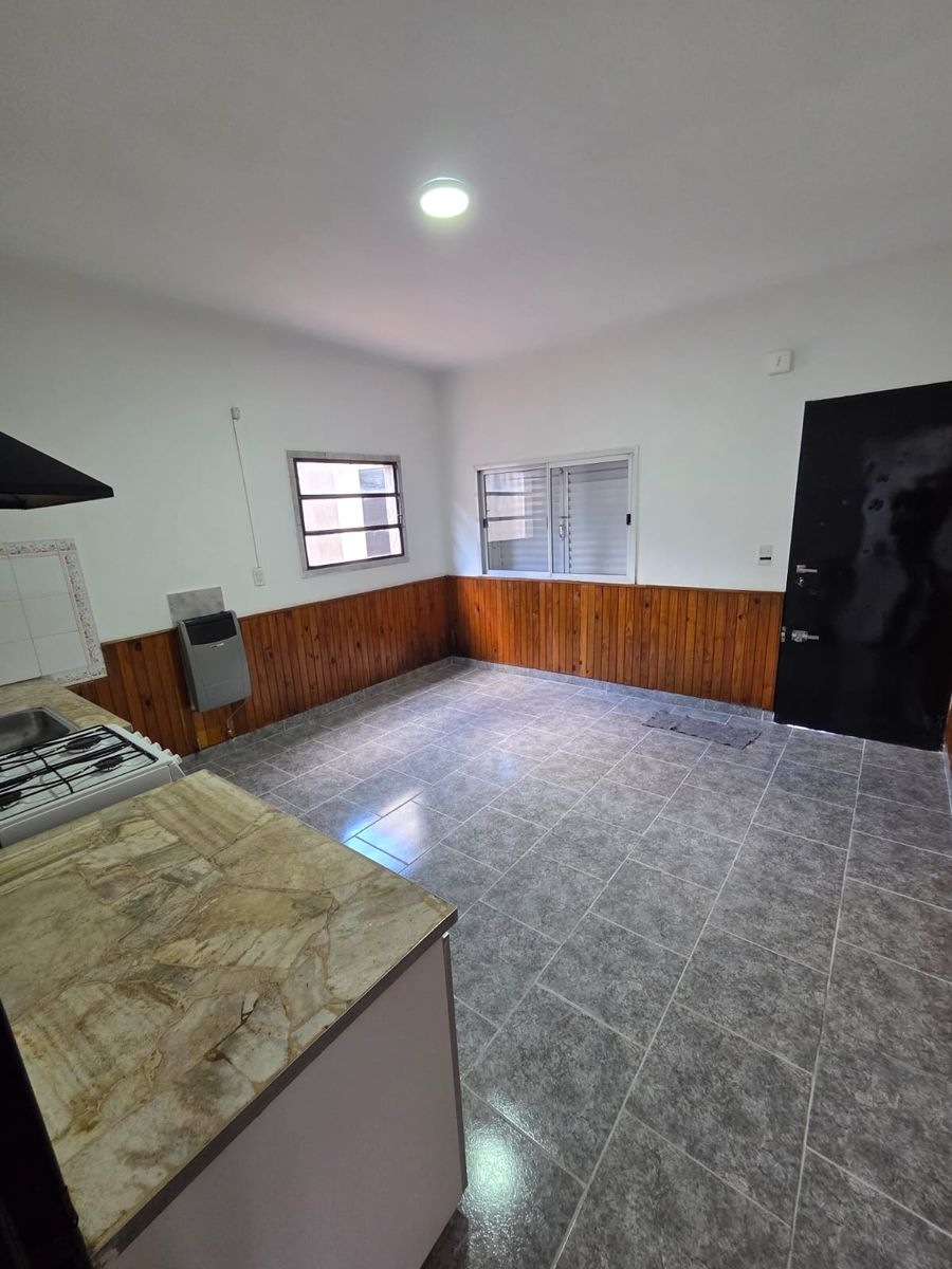Godoy Cruz 100 · Bahia Blanca — foto 3