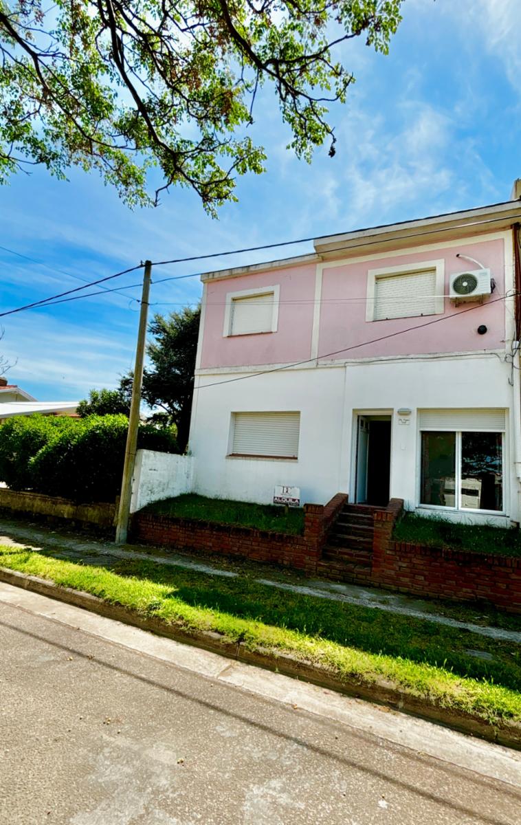 CASA EN VENTA EN MONTE HERMOSO