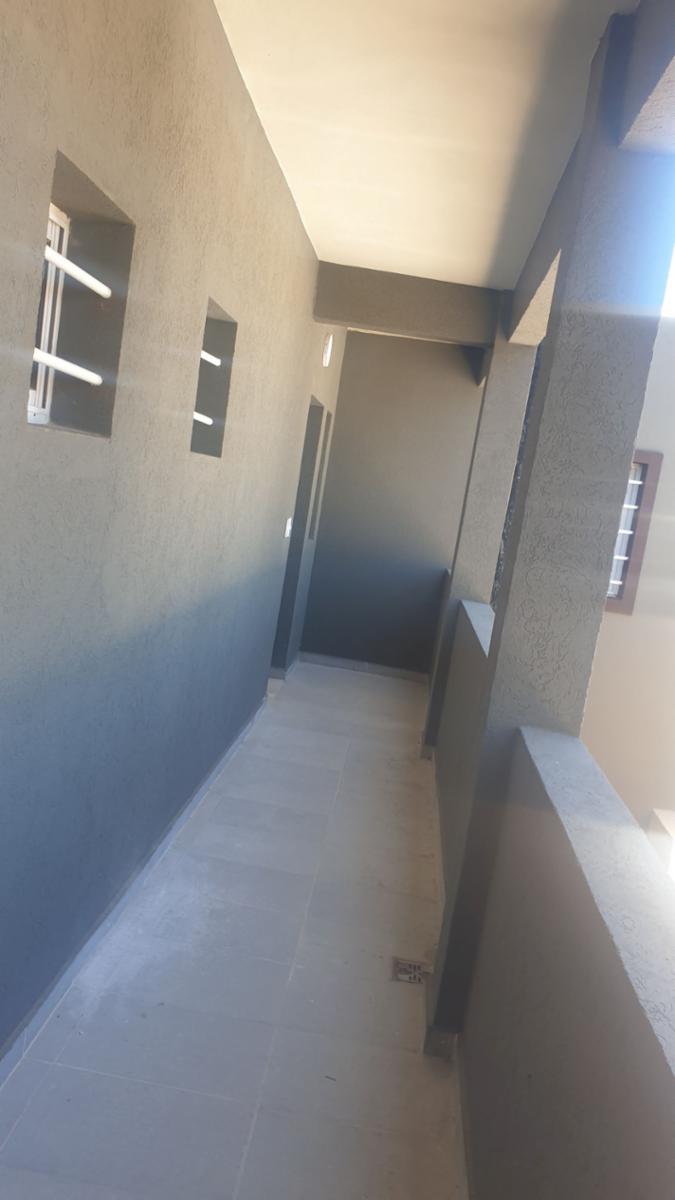 LUZURIAGA 637 · Hurlingham — foto 3