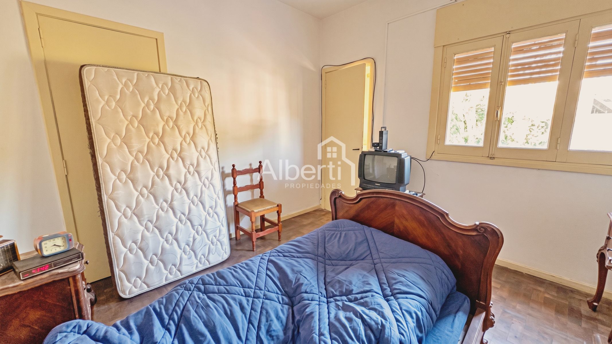 Colombres 364 · Morón — foto 25