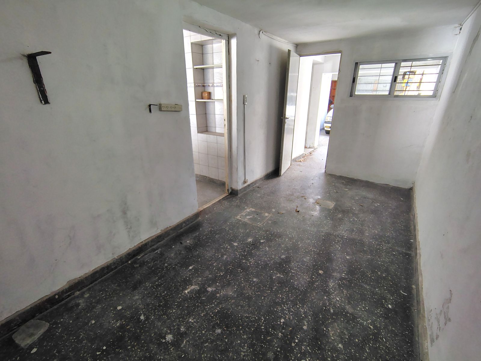 Malaver 100 · Morón — foto 17