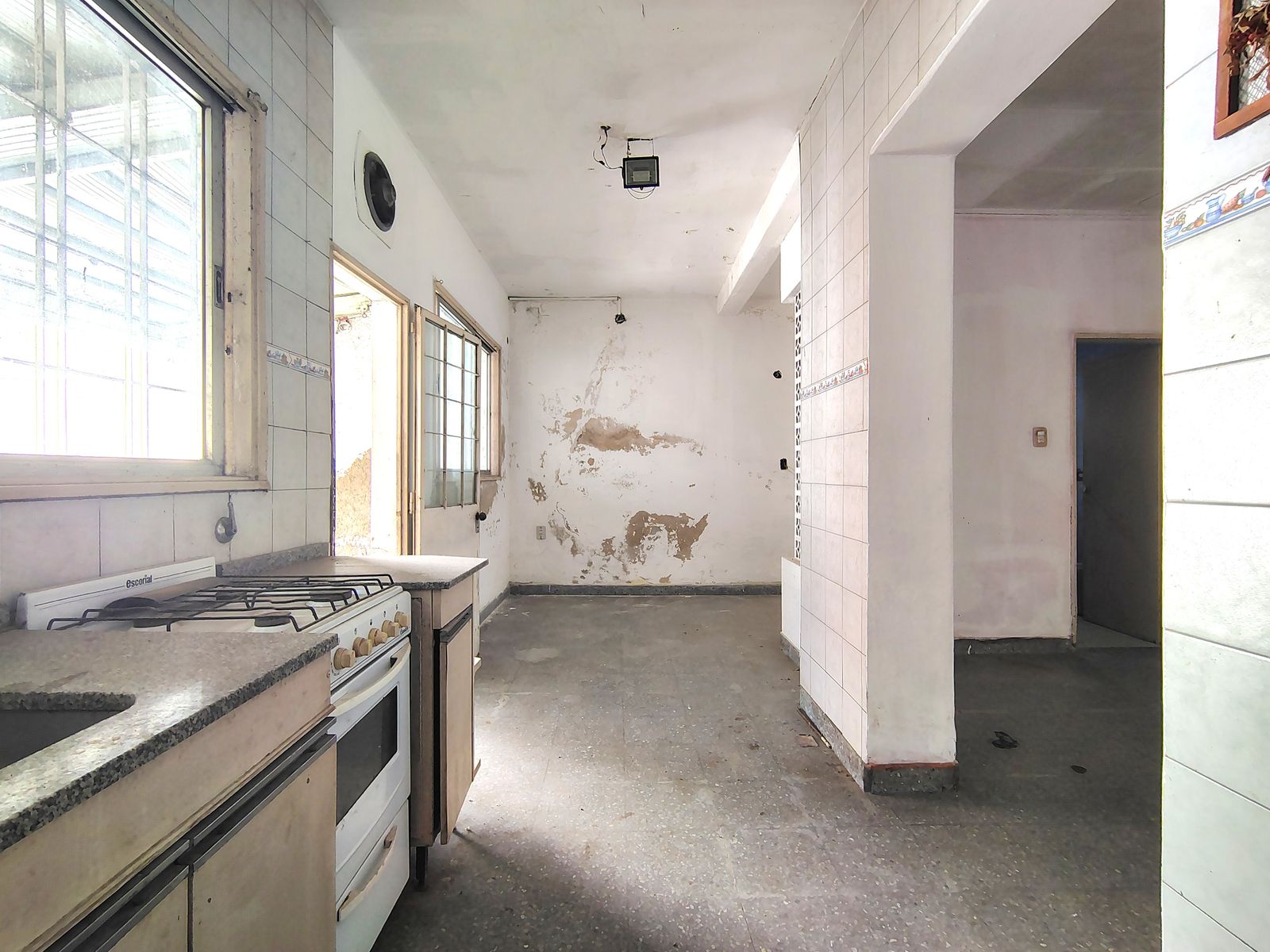Malaver 100 · Morón — foto 10