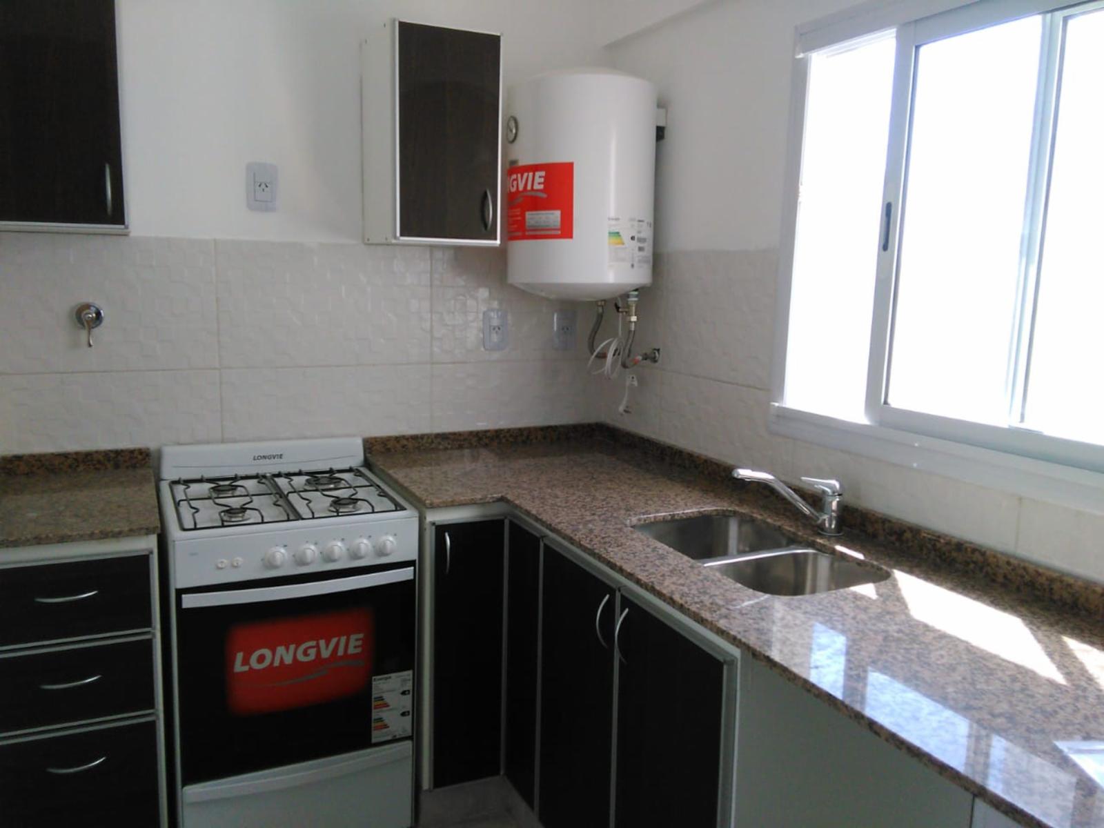 Santa Fe 846 · Morón — foto 4