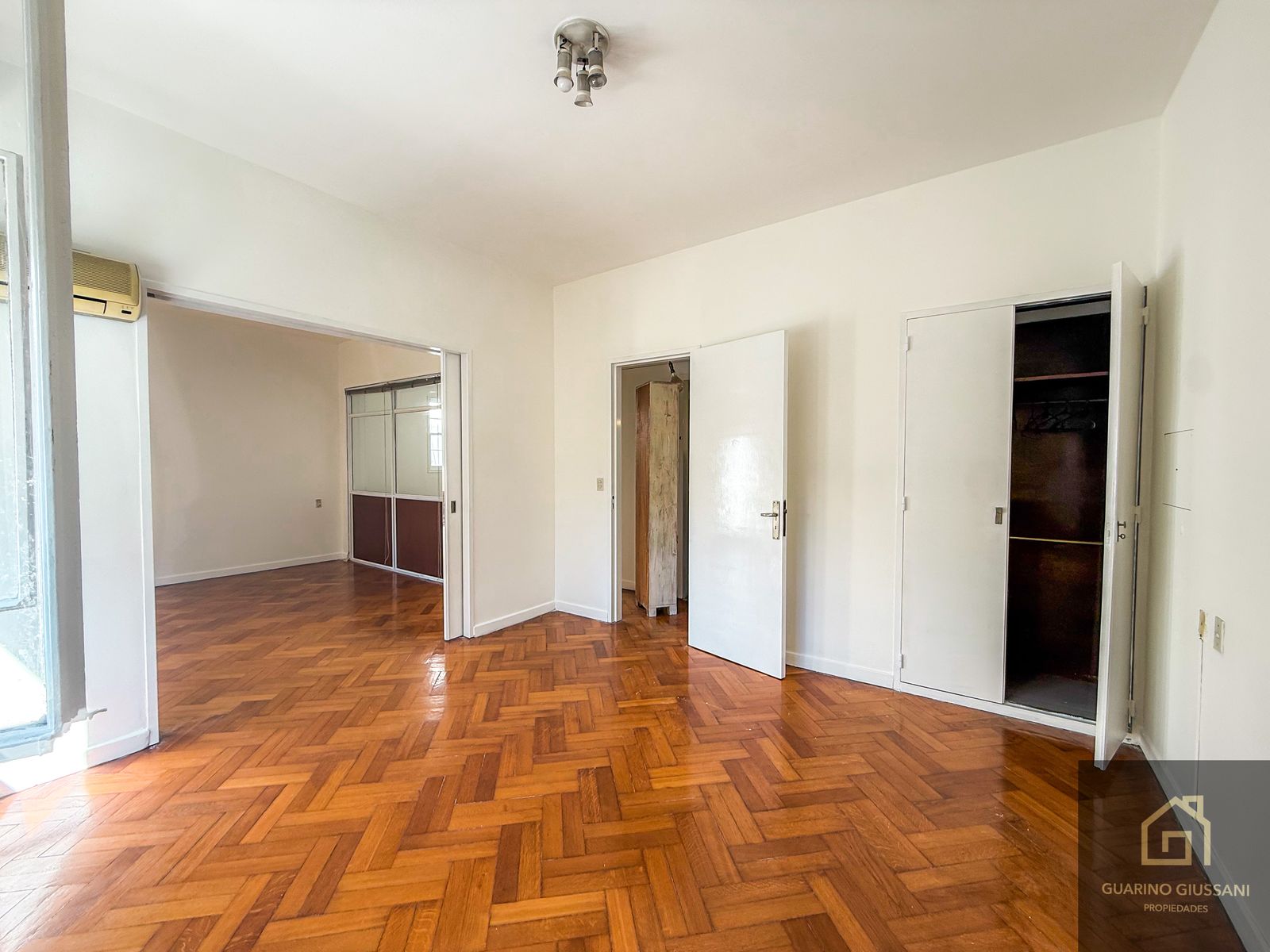 Parana 462 · San Nicolás — foto 5