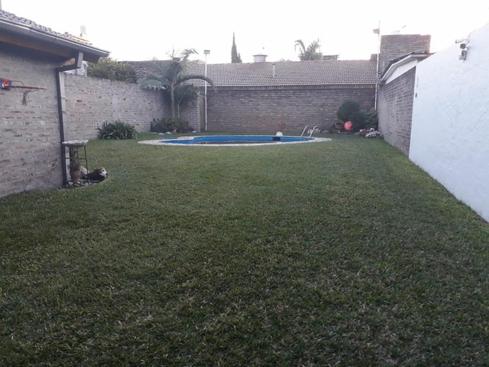 LISANDRO MEDINA AL 1200 · Tres De Febrero — foto 14