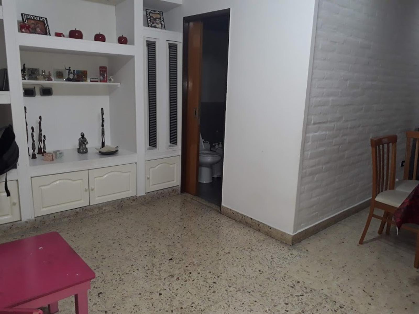 LISANDRO MEDINA AL 1200 · Tres De Febrero — foto 6