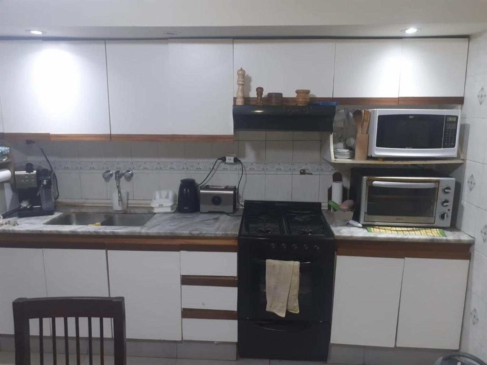 ARENALES al 1600 · Morón — foto 17