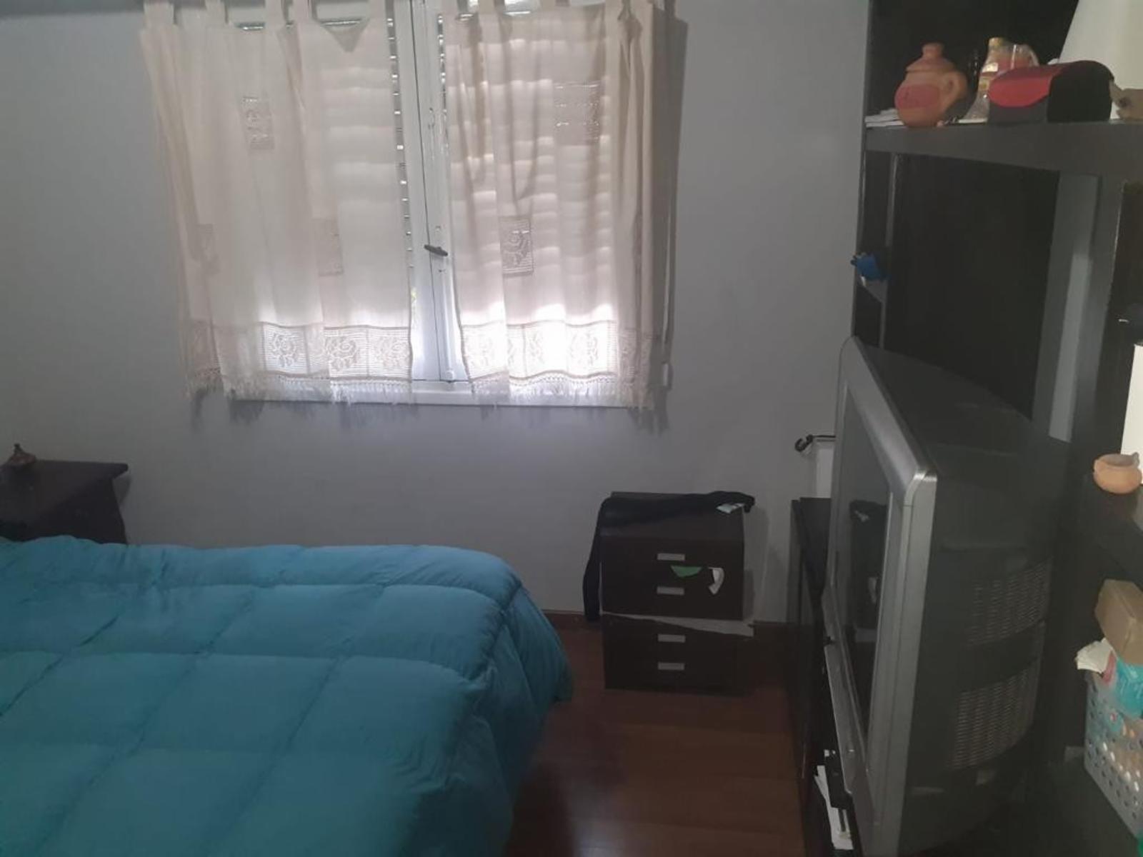 ARENALES al 1600 · Morón — foto 8