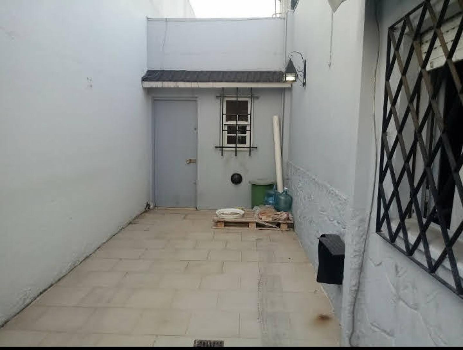 San Leonardo Murialdo 1760 · Tres De Febrero — foto 3