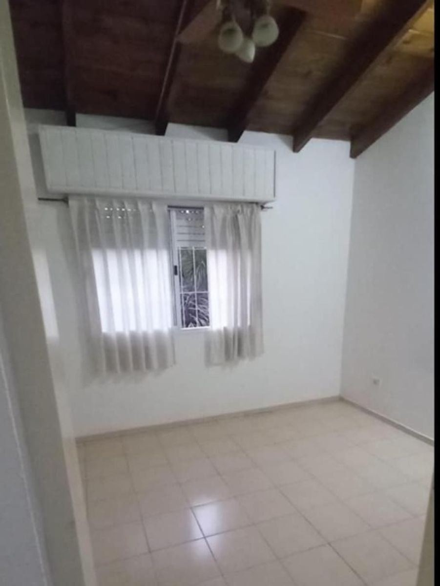 Jose Ingenieros 1144 · Moreno — foto 7