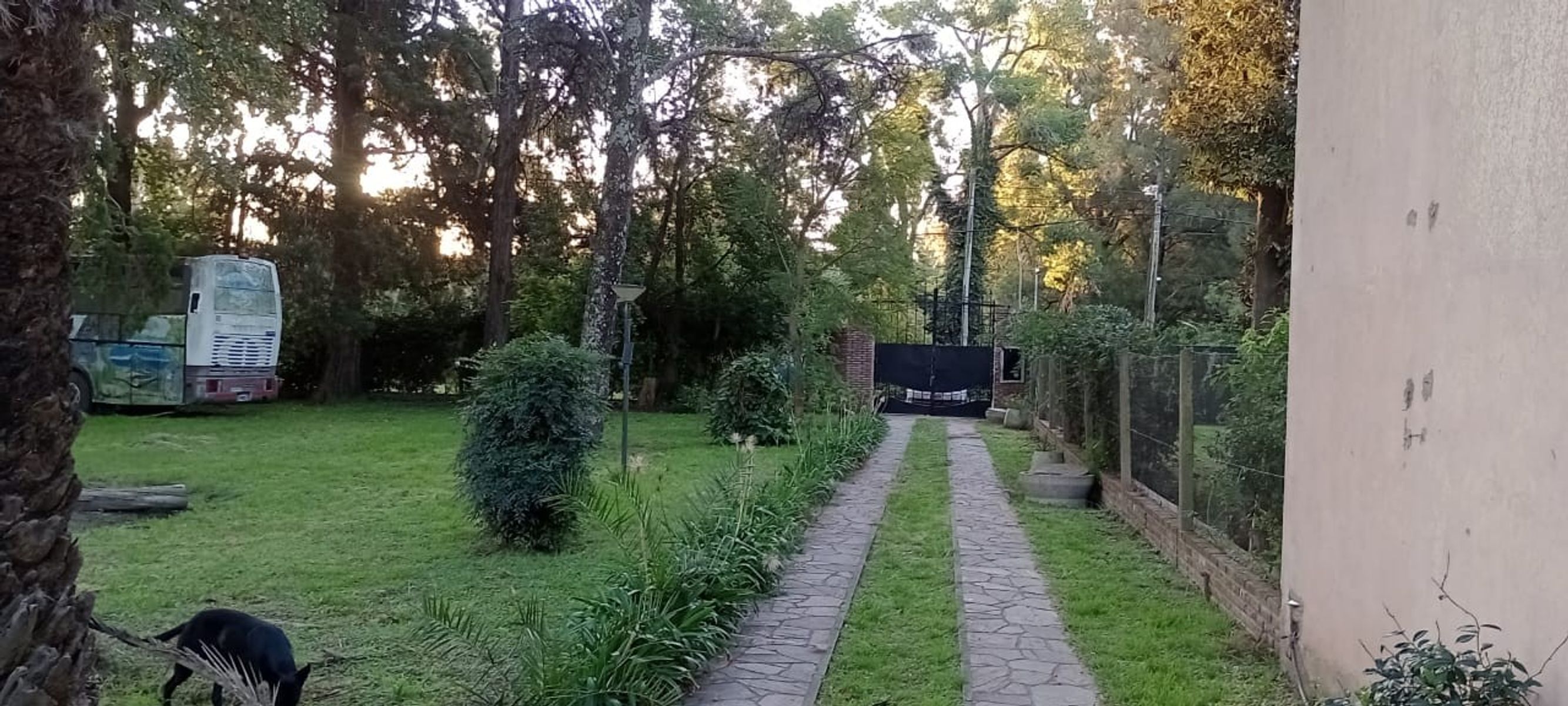 Venta Casa Quinta en Del Viso- Bo. Los Jazmines