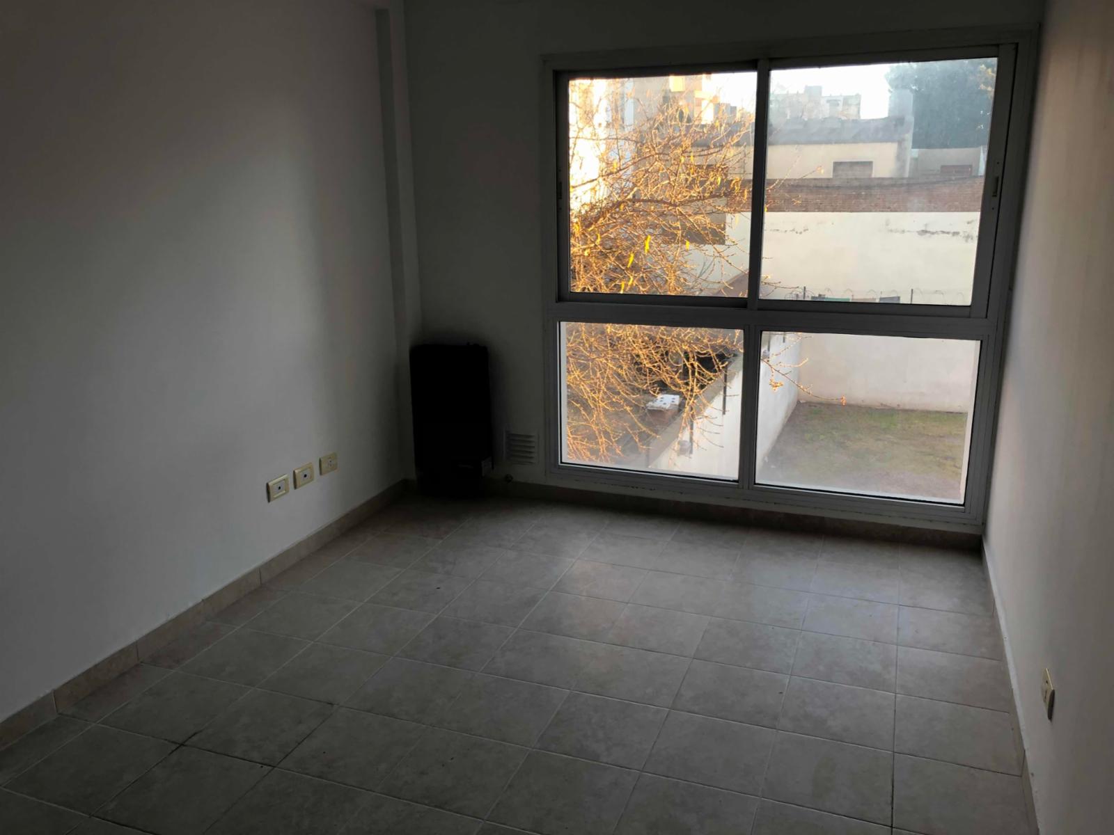 General Urquiza 400 · Bahia Blanca — foto 11
