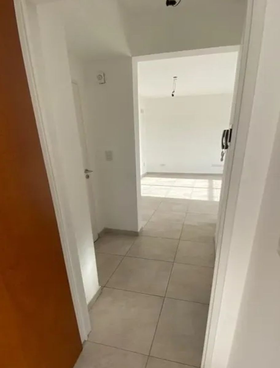 Grito de Alcorta 1705 · Morón — foto 6