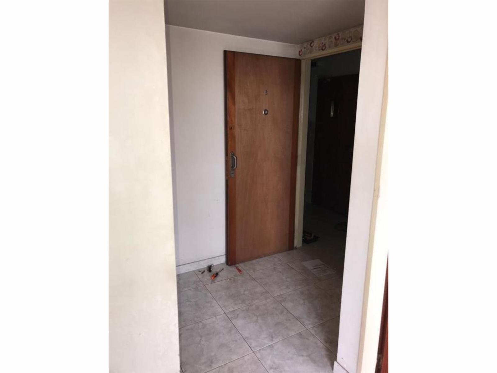 Av Hipolito Yrigoyen 728 · Quilmes — foto 18