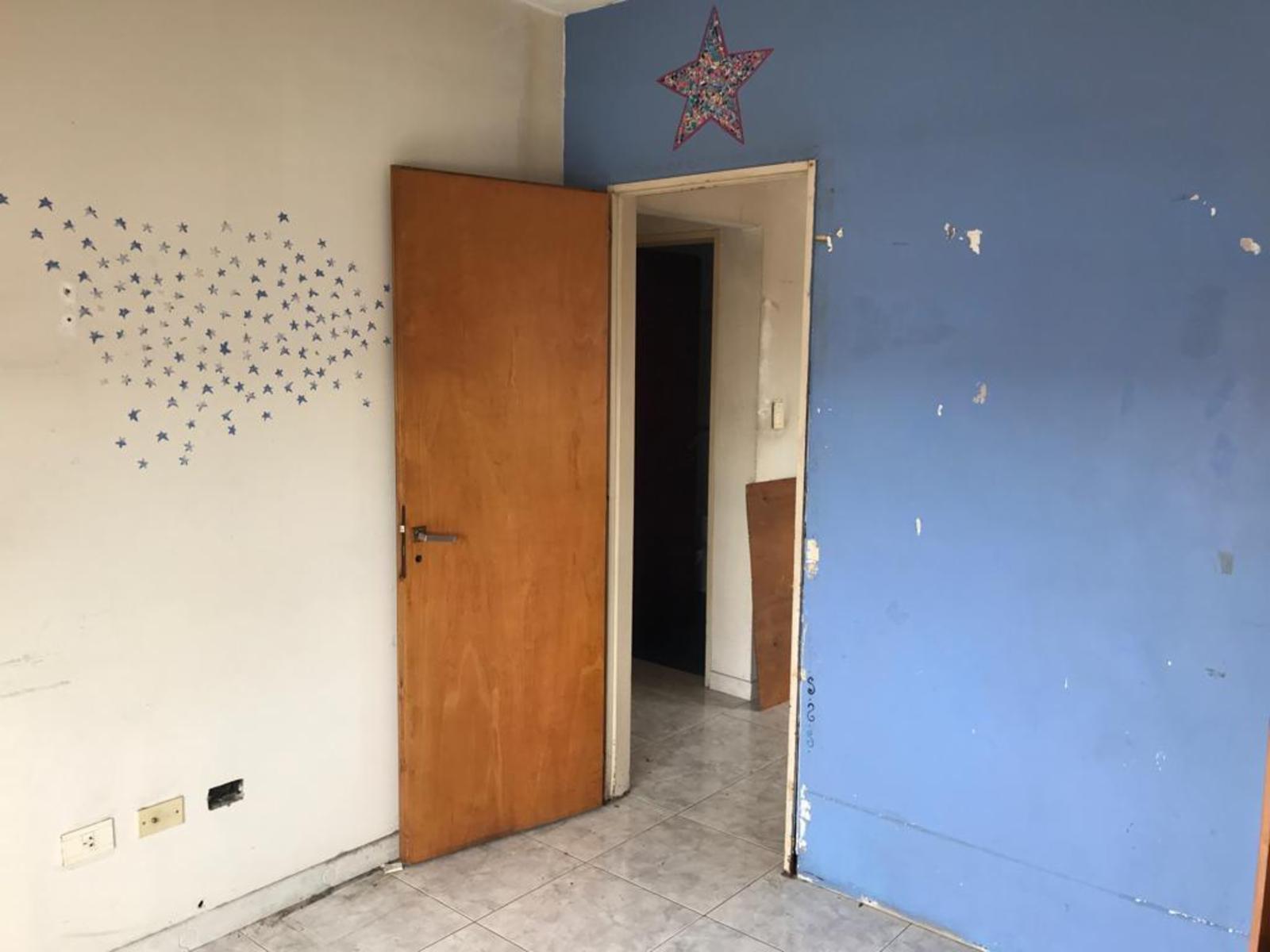 Av Hipolito Yrigoyen 728 · Quilmes — foto 4