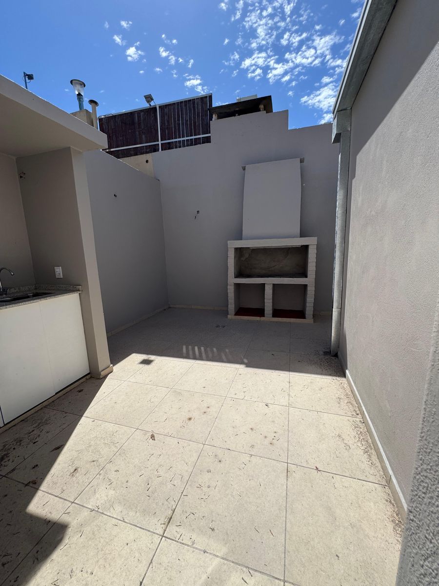 ITUZAINGO 1100 · La Capital — foto 11