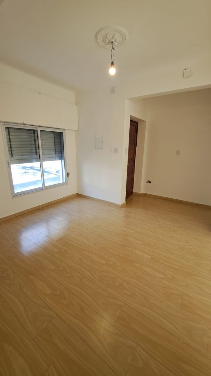 ITUZAINGO 1100 · La Capital — foto 6