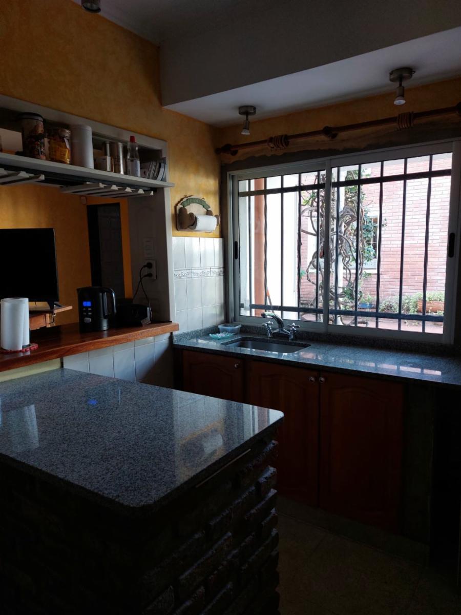 JUJUY 524 VILLA LUZURIAGA · La Matanza — foto 12