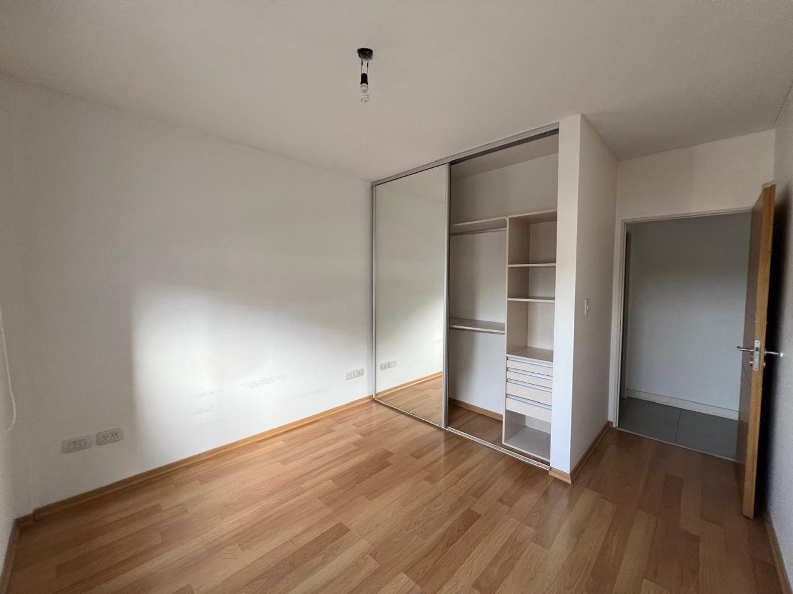 CNEL RAMÓN L FALCÓN 5781 · Villa Luro — foto 14
