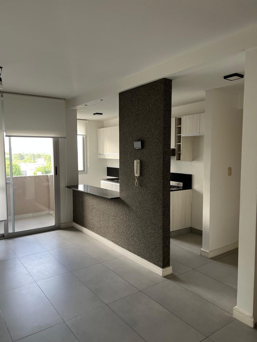 CNEL RAMÓN L FALCÓN 5781 · Villa Luro — foto 9