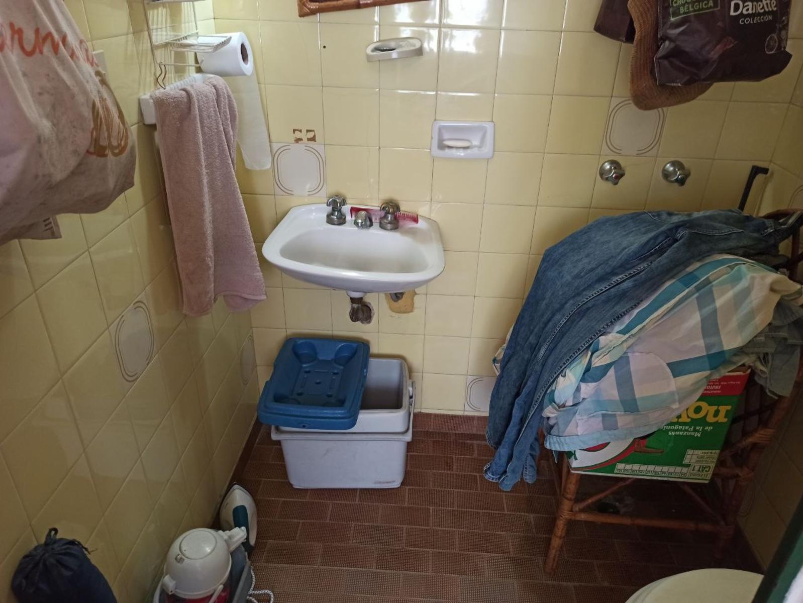 7 n 988 · La Costa — foto 13