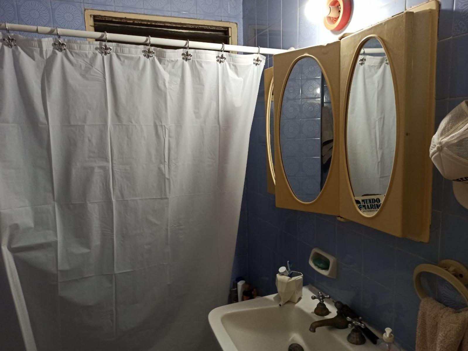 7 n 988 · La Costa — foto 25