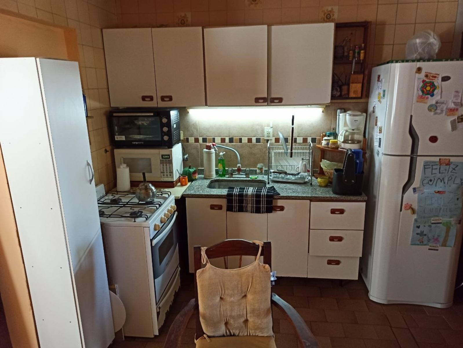 7 n 988 · La Costa — foto 6