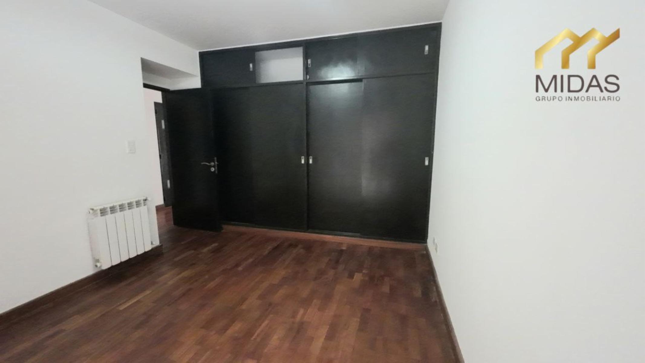 ALQUILO DEPARTAMENTO VICENTE LOPEZ AL 600 · Capital — foto 5
