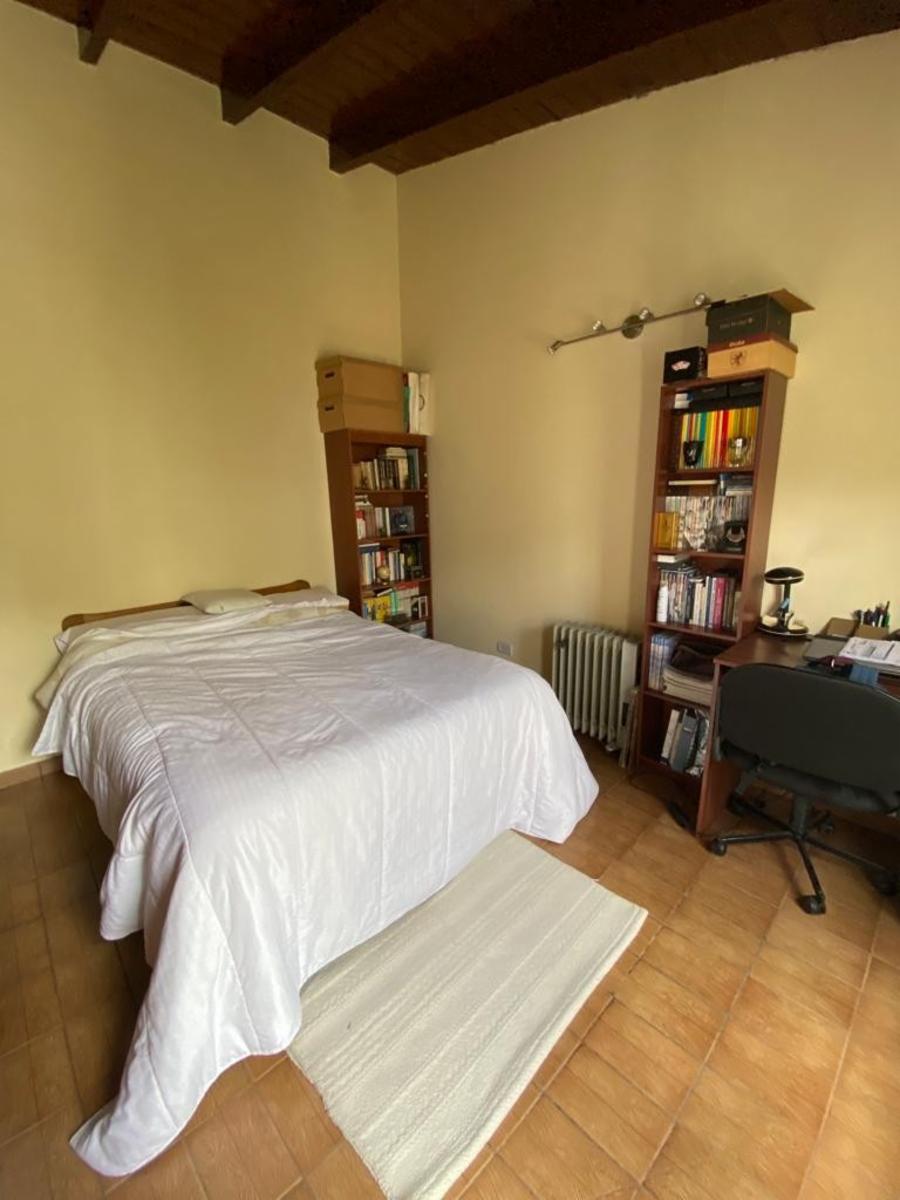Perez Galdos · Hurlingham — foto 5