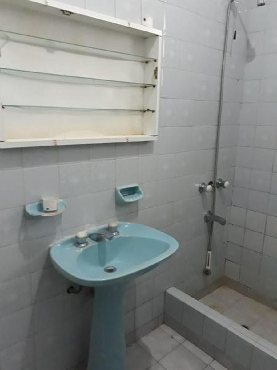LARREA 800 · La Matanza — foto 29