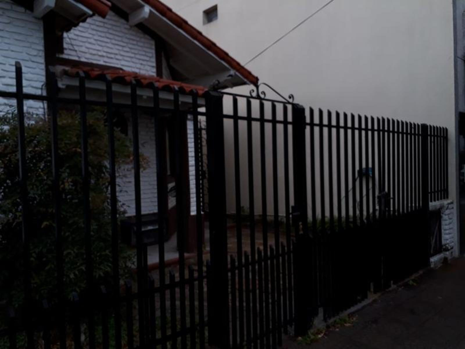 LARREA 800 · La Matanza — foto 33