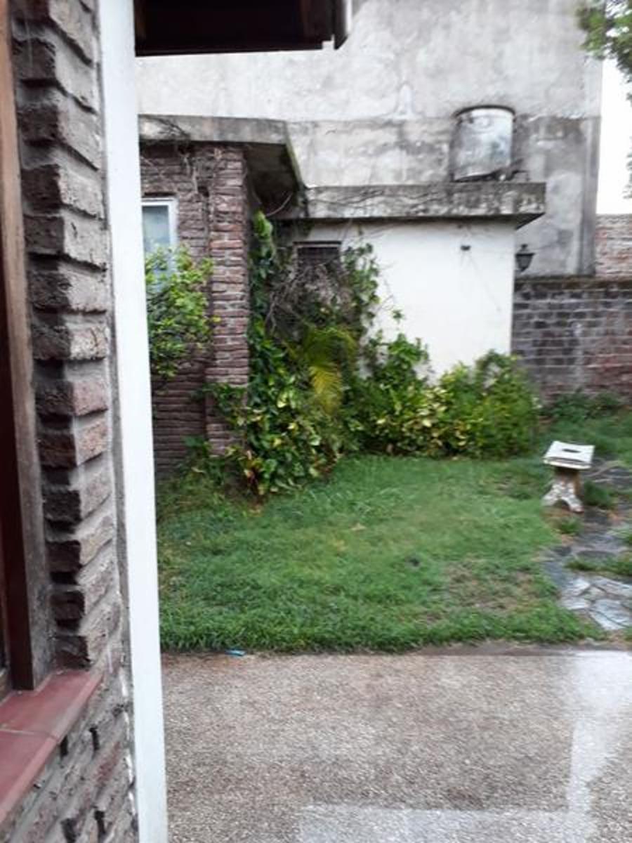LARREA 800 · La Matanza — foto 34