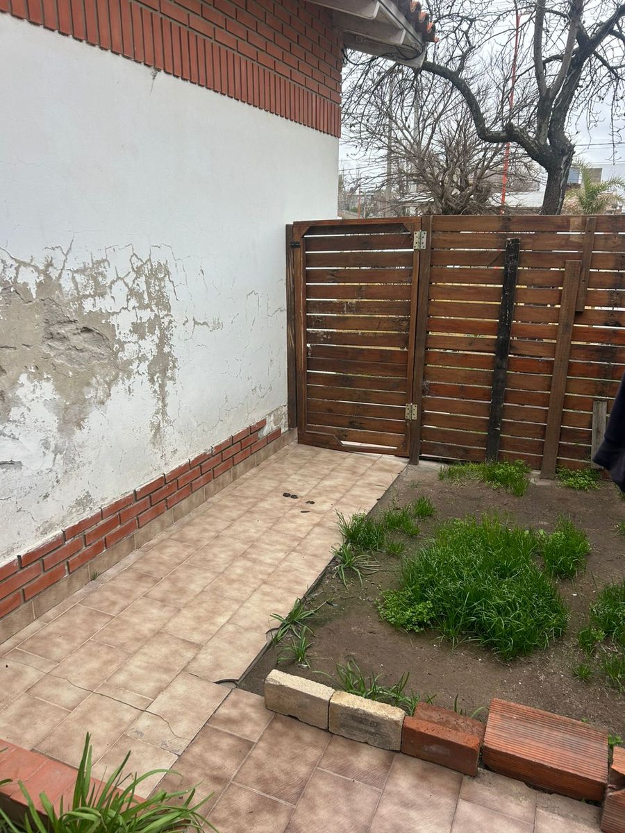 Luzuriaga 380 · Monte Hermoso — foto 11