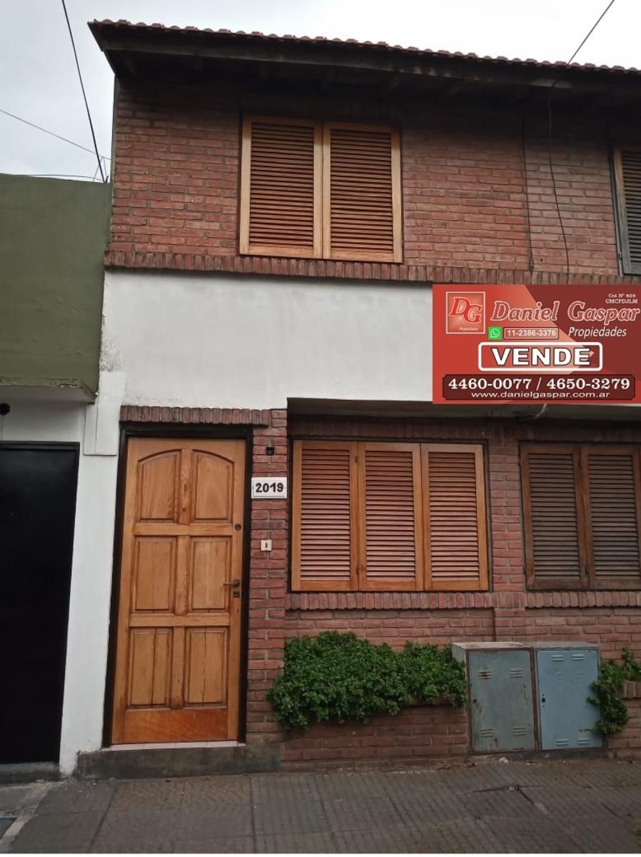 SUPER PRECIO INMEJORABLE ESTADO  SUPER IMPECABLE  3 AMBIENTES