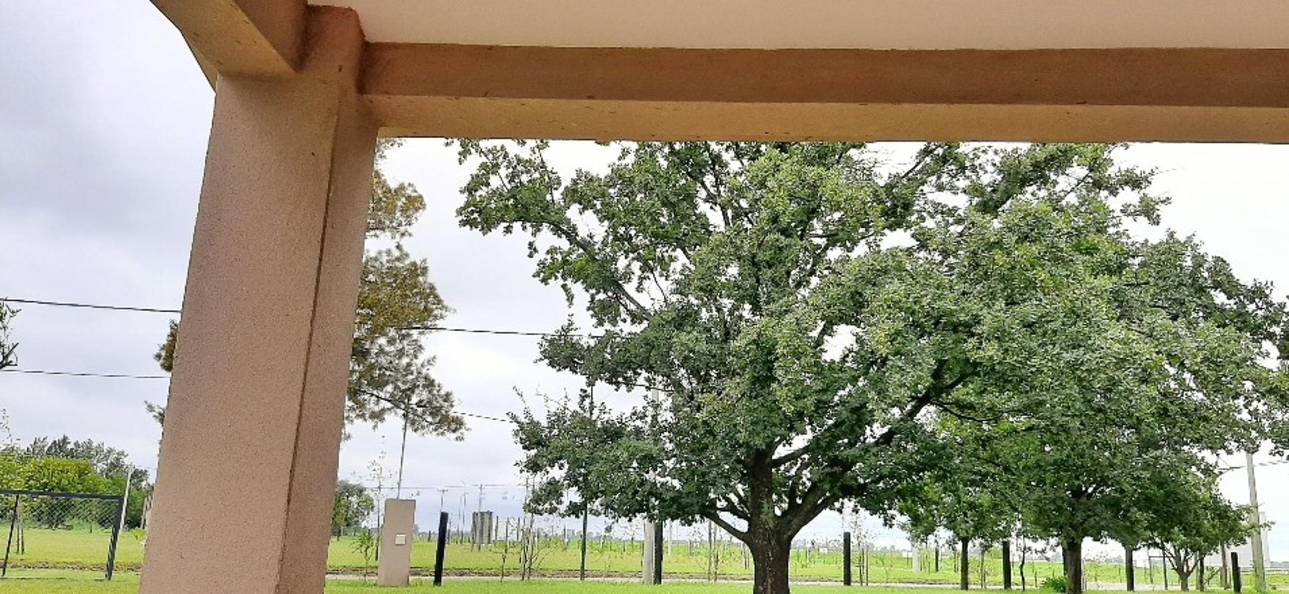 Ruiz Bienes Raíces Los Pinos 2 casa sobre boulevard central Ruta AO12 kilómetro 9 · Rosario — foto 11