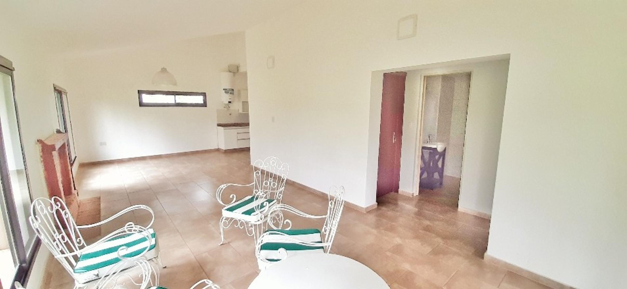Ruiz Bienes Raíces Los Pinos 2 casa sobre boulevard central Ruta AO12 kilómetro 9 · Rosario — foto 14
