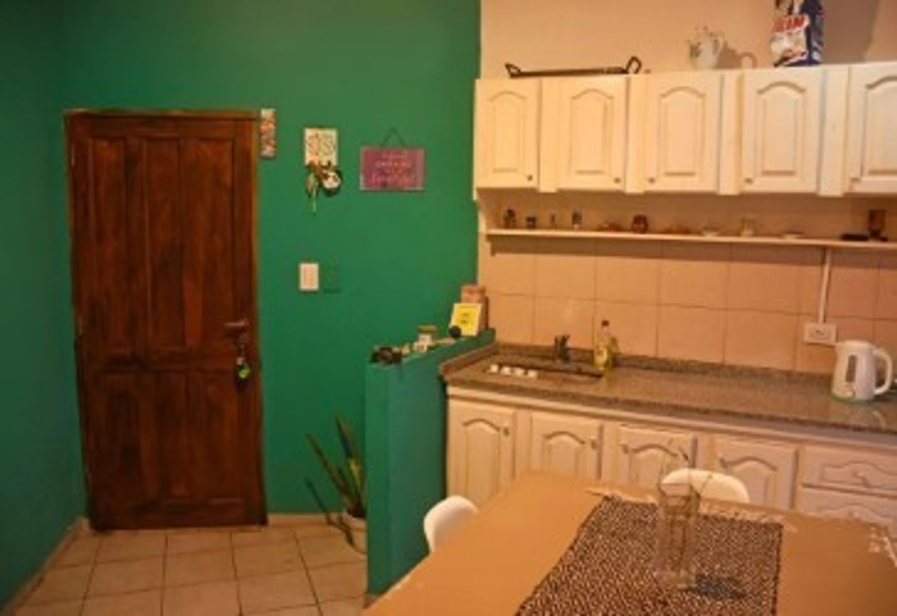 Bayle 905 · Morón — foto 5