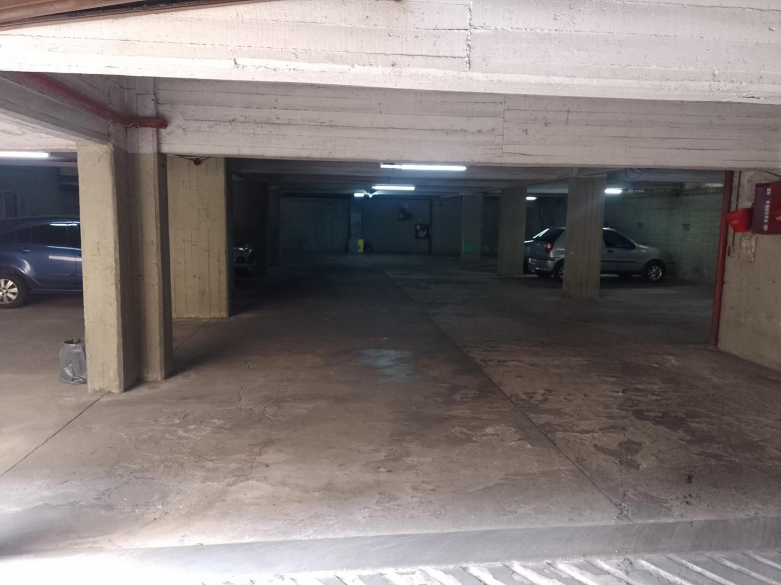 Ramon L. Falcon 4000 · Floresta — foto 5