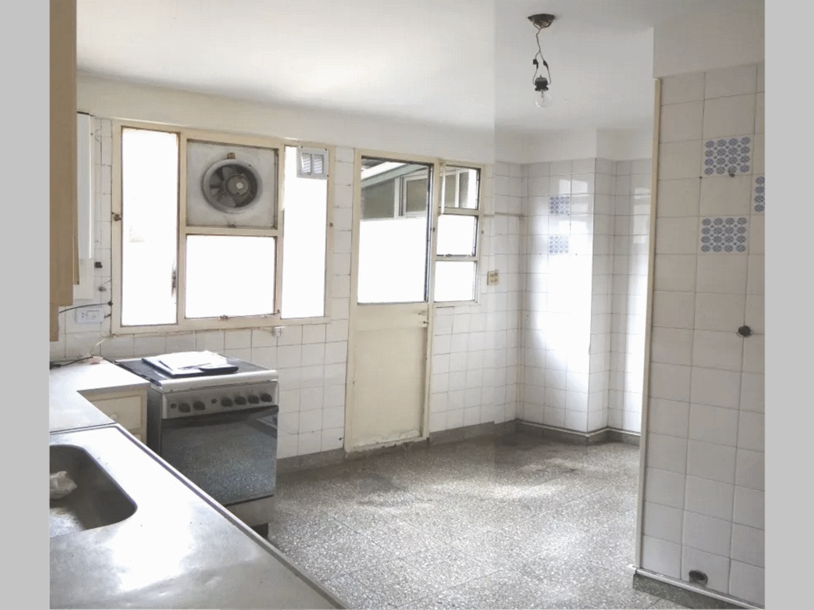 Hipolito Yrigoyen 3200 · Almagro — foto 9