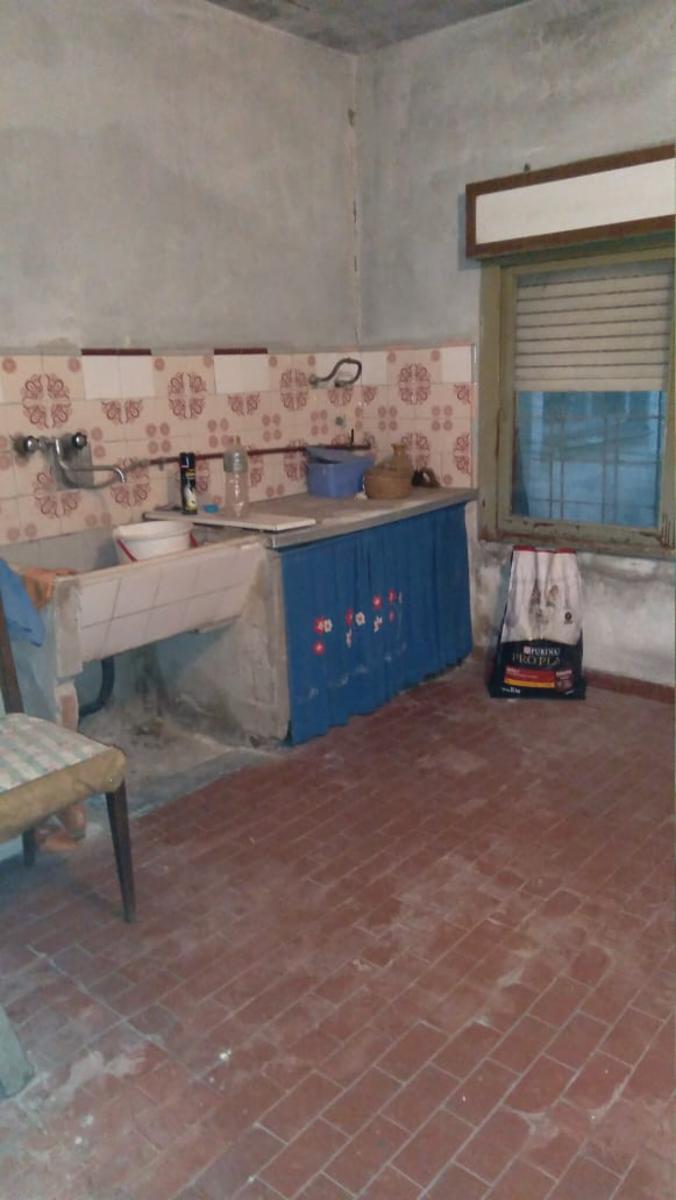 OPORTUNIDAD 2 VIVIENDAS EN PB A RECICLAR + FONDO LIBRE 130M2