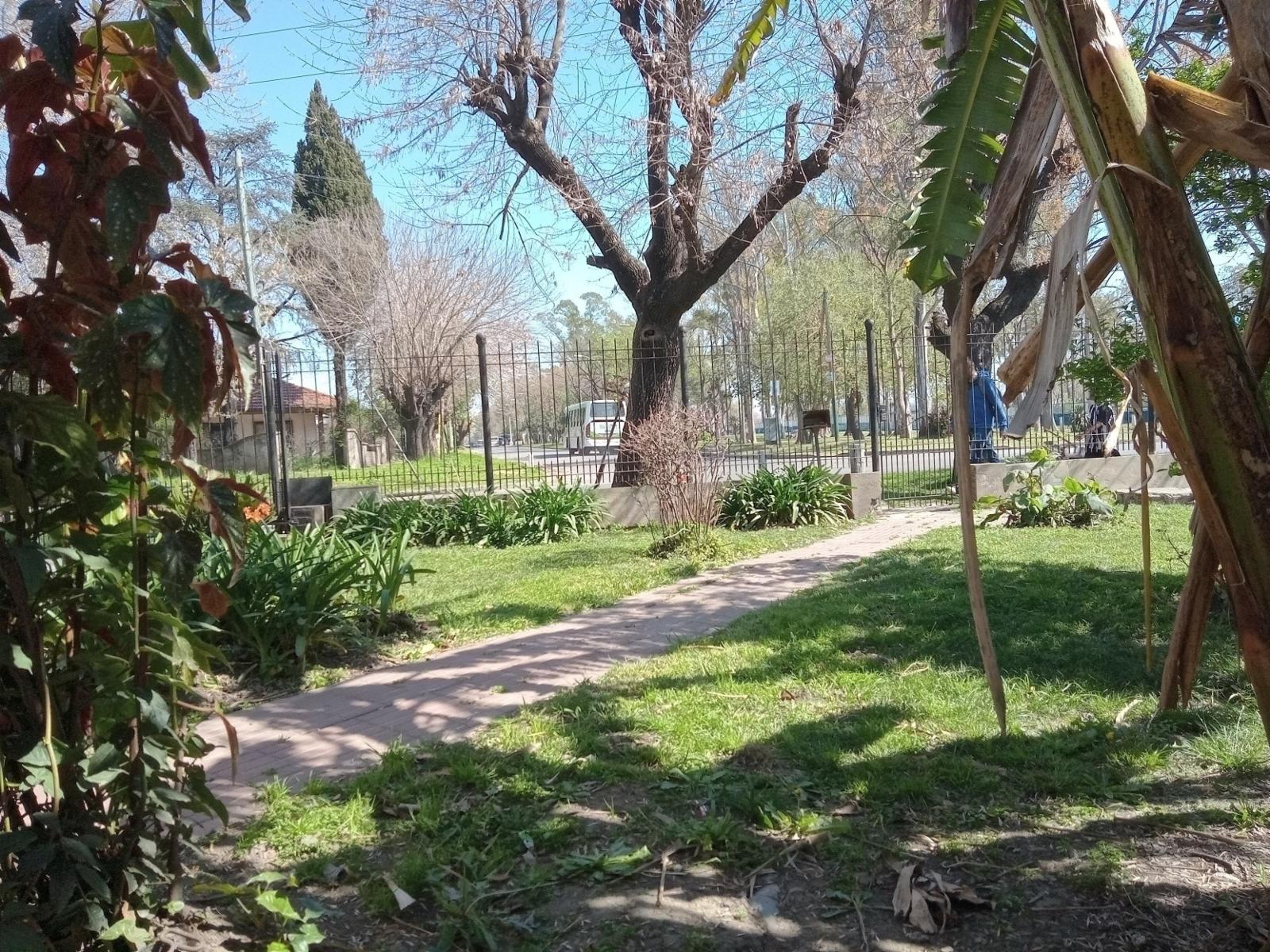 Aristobulo del Valle 4698 · Almirante Brown — foto 17