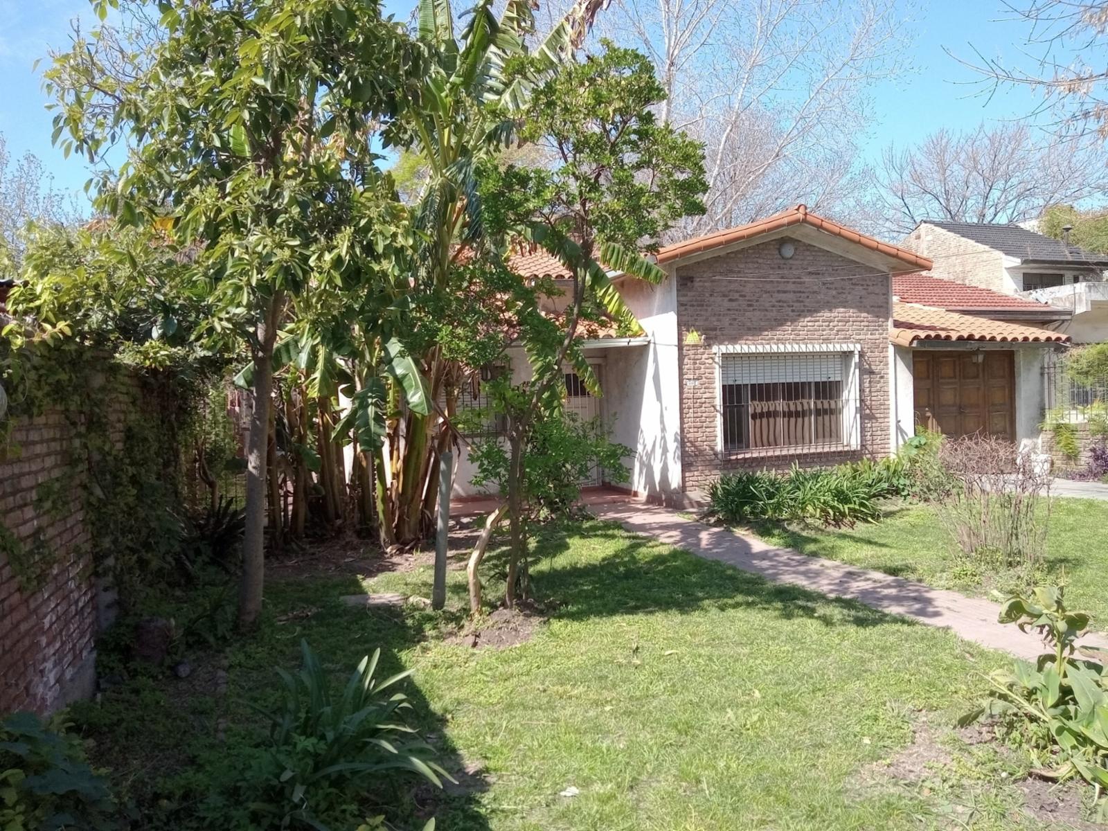 Aristobulo del Valle 4698 · Almirante Brown — foto 18