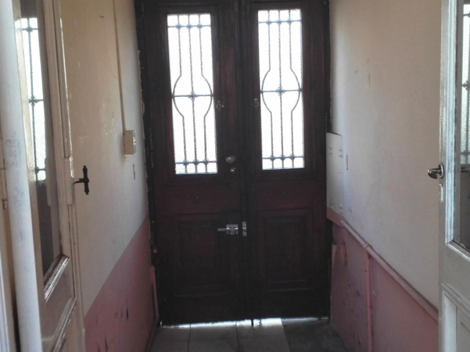 Ramon Falcon 140 · Lomas De Zamora — foto 5