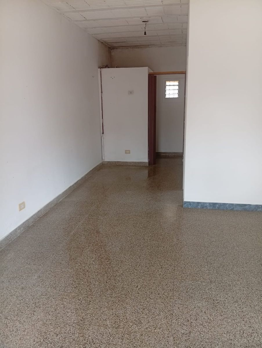 Pueyrredón · Escobar — foto 3