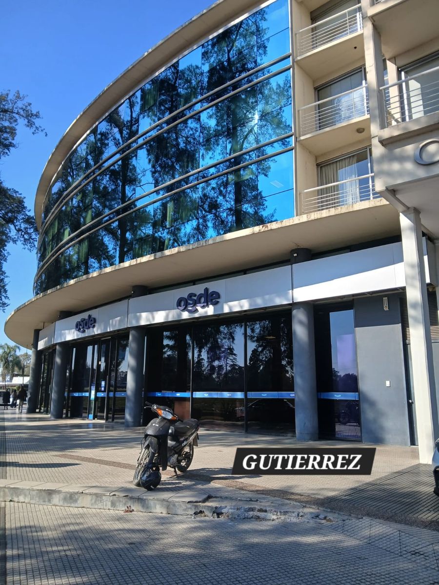 ALQUILER OFICINA- CONCORD PILAR ( UN PRIVADO) IMPECABLE