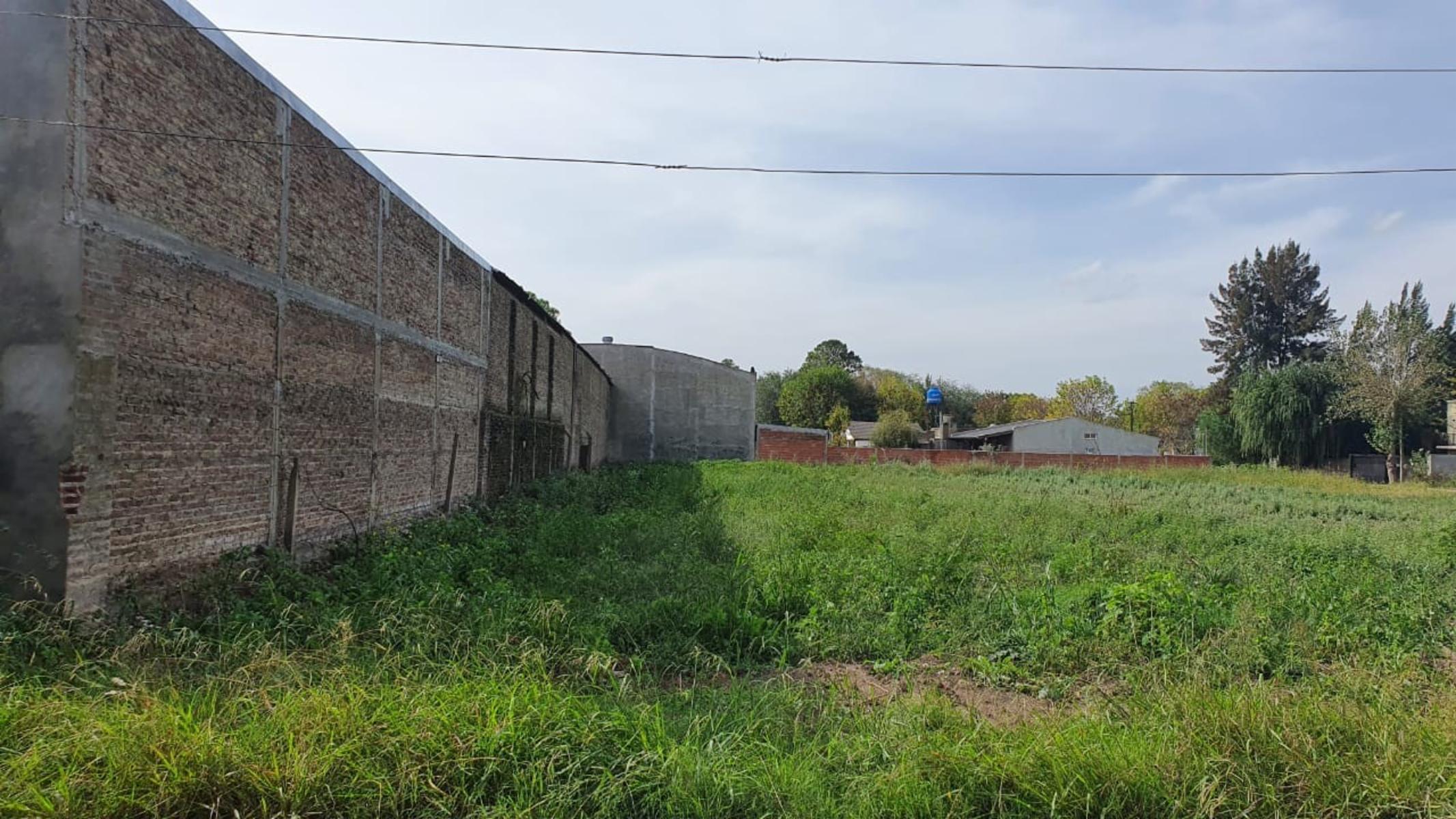 Lote Terreno En Venta 300 mts. A 100 mts de Ruta - General Las Heras