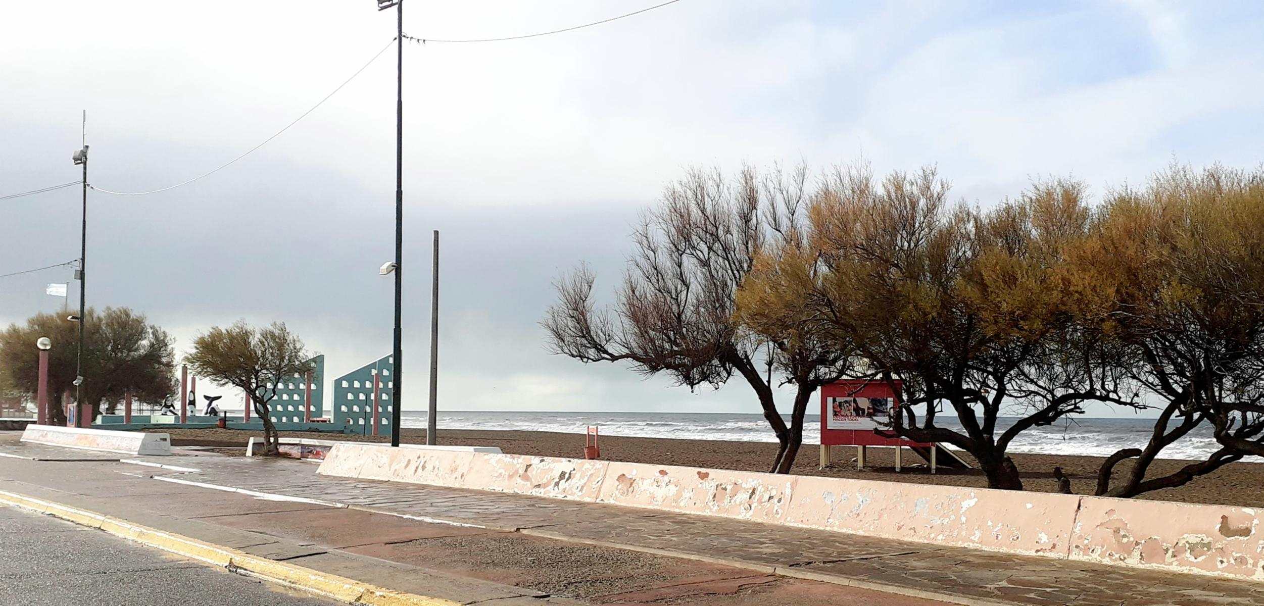 VIVIENDA FRENTE AL MAR