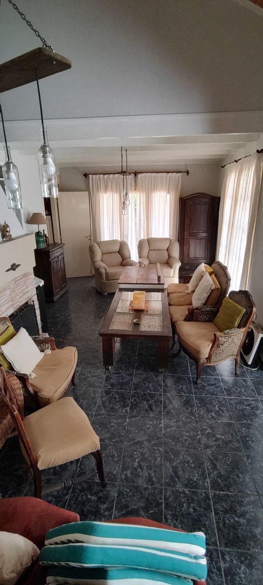 CALLE LAS GAVIOTAS · San Cayetano — foto 6